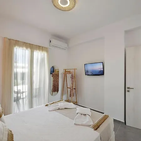 Villa Kryni Deluxe *