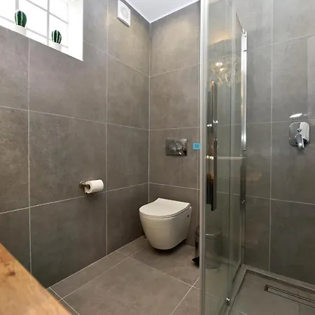 别墅 Kryni Deluxe 阿达玛斯