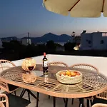 Kryni Deluxe Adamantas (Milos)