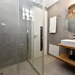 Kryni Deluxe Villa Adamantas (Milos)