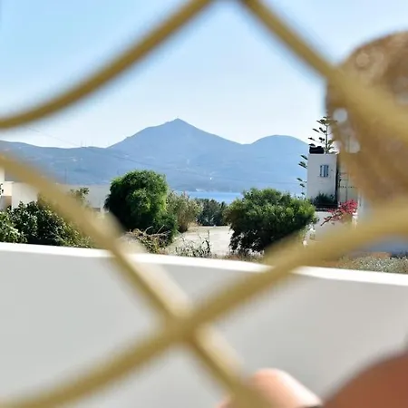 Kryni Deluxe * Adamantas (Milos)